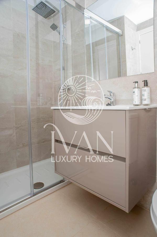 Casa Yarina Ivan Luxury Homes 1ªpta Sur 1ªlinea Оропеса дел Мар Екстериор снимка
