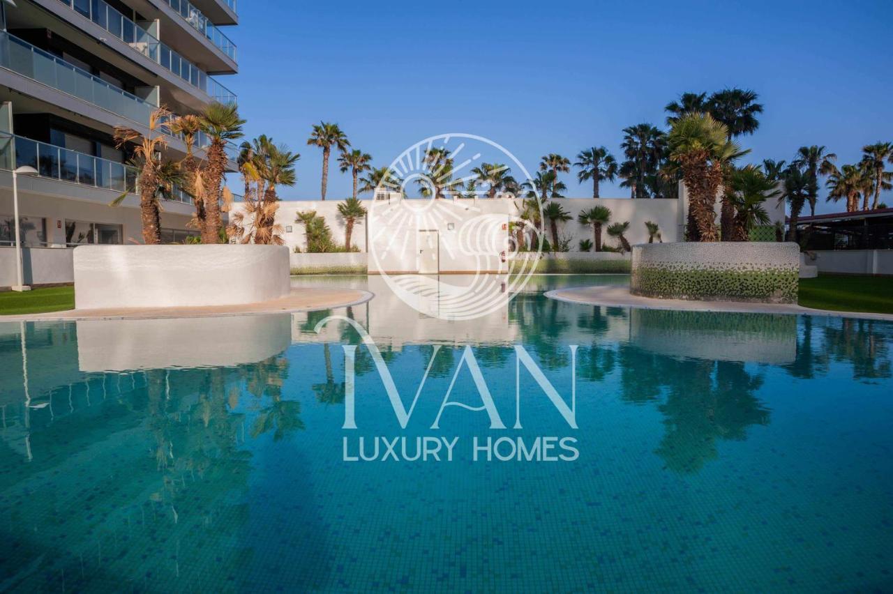 Casa Yarina Ivan Luxury Homes 1ªpta Sur 1ªlinea Оропеса дел Мар Екстериор снимка
